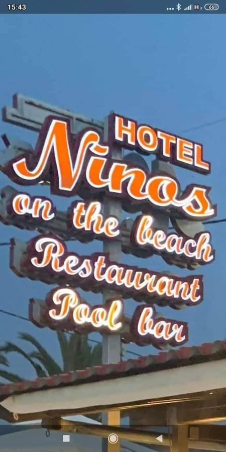 Ninos On The Beach Hotel 로다 외부 사진